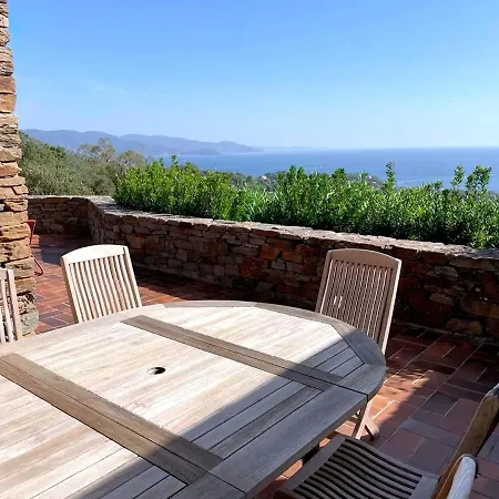 In Gaou With Sea View And Casa vacanze
