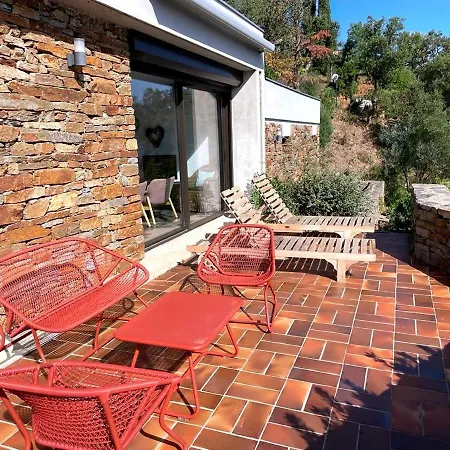 For 8 People In An Estate Near The Sea Bormes-les-Mimosas