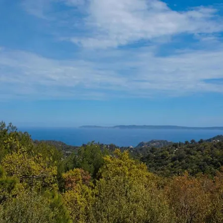 Casa vacanze In Gaou With Sea View And Bormes-les-Mimosas